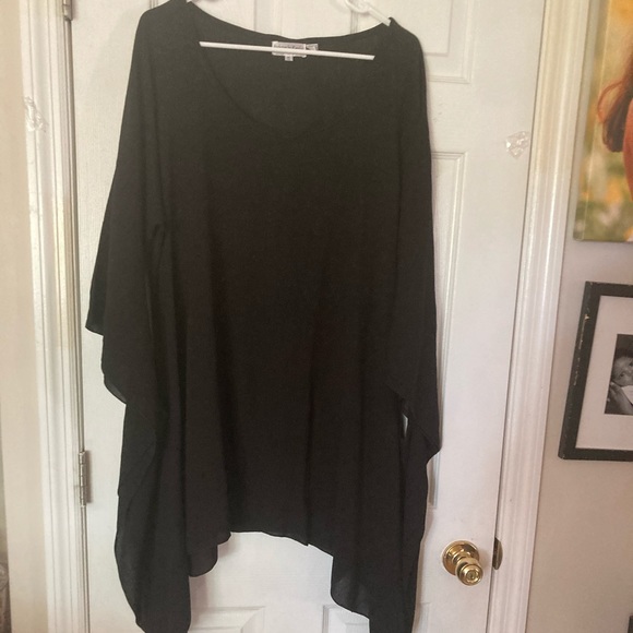 Designer Cover Up - Picture 2 of 5